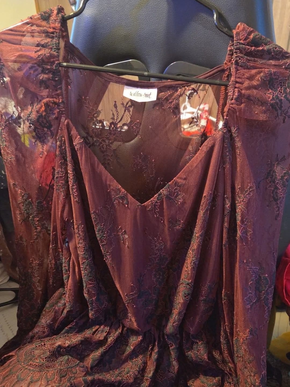 Velvet-sept Burgundy Lace V-Neck Women's Blouse - Elegant Evening Top